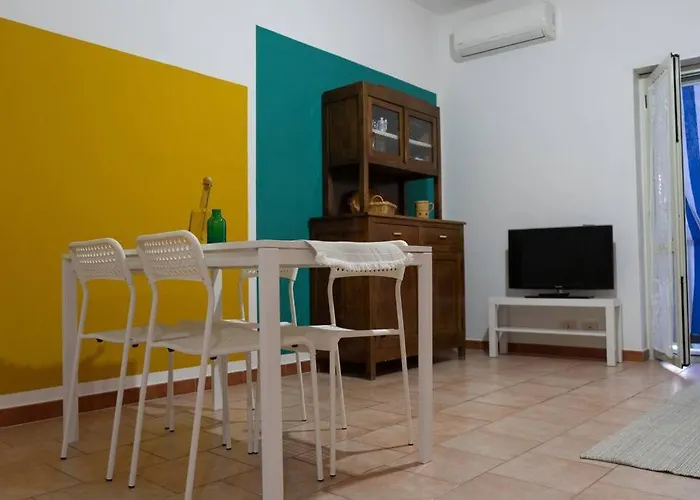 Apartamento Comodo A Crotone
